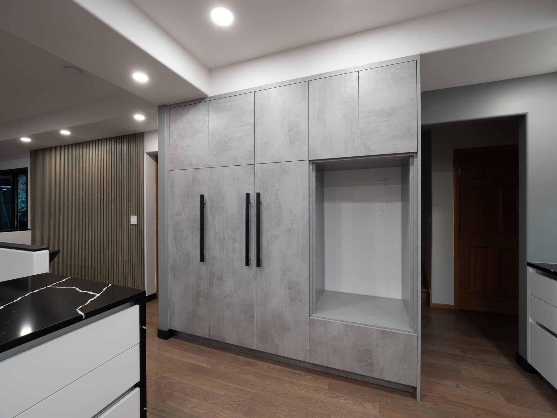 Bellevue kitchen and living room remodel